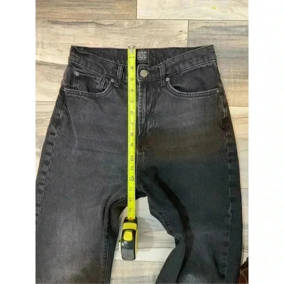 BDG Urban Outfitters Cowboy Stretch Jeans Black Women’s Size 28/6 - Picture 8 of 9